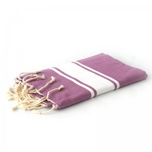 Classic purple flat weaving...